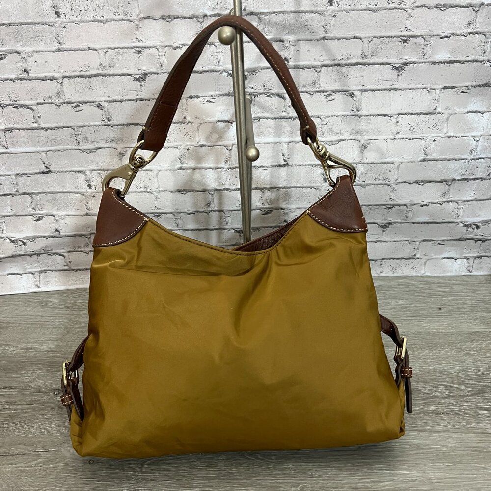 Dooney & Bourke tan nylon hobo shoulder bag - Picture 2 of 5